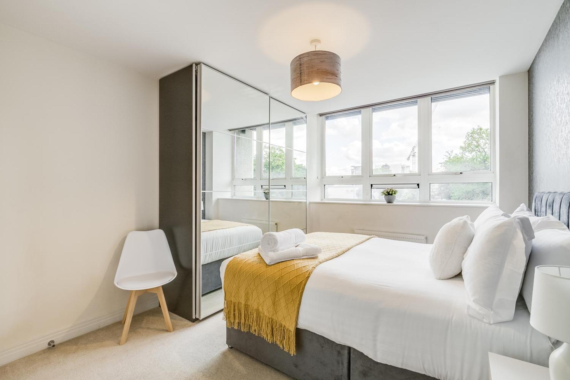 Modern Comfort Flat Town Centre Up To 8 People Apartment Stevenage Luaran gambar